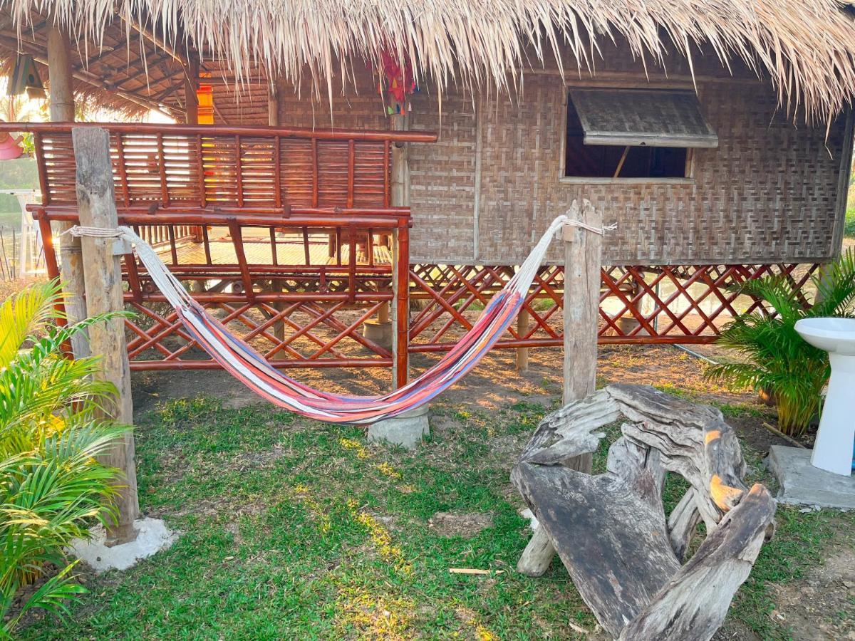 North Pine Forest Homestay บ้านไม้สนโฮมสเตย์ Ban Mae Pong Buitenkant foto